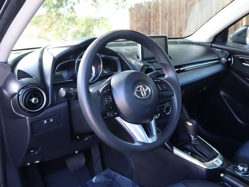 Used 2018 Toyota Yaris iA FWD image 15