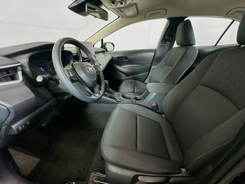 Used 2024 Toyota Corolla LE image 13