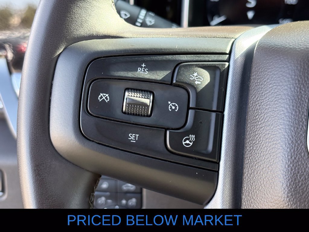 Used 2025 GMC Sierra 1500 SLT AWD/4WD image 13