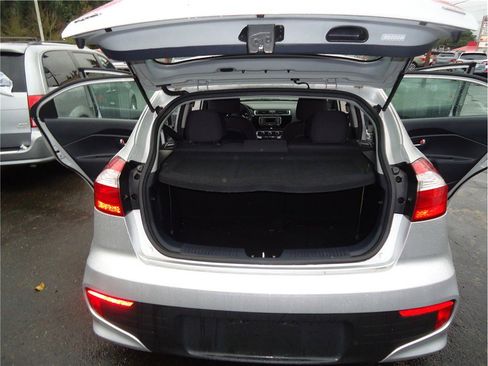 Used 2016 Kia Rio LX image 16