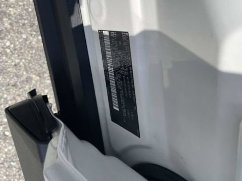 Used 2022 Toyota RAV4 LE AWD/4WD image 19