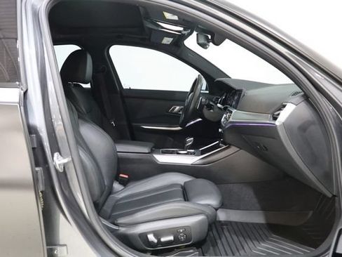 Used 2020 BMW M340i w/ Driving Assistance Package RWD image 32