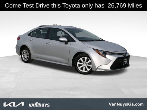Used 2024 Toyota Corolla LE image 1