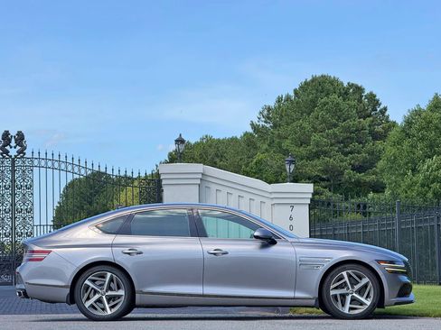Used 2023 Genesis G80 2.5T w/ Sport Prestige Package AWD/4WD image 6