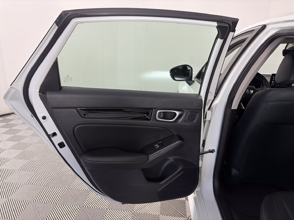 Used 2024 Honda Civic Touring image 12