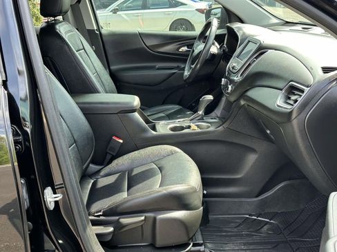 Used 2020 Chevrolet Equinox LT image 6
