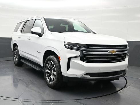 Used 2022 Chevrolet Tahoe LT w/ Luxury Package image 8
