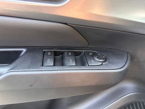 Used 2024 Chevrolet Equinox EV RS FWD image 16