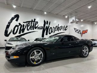 Used 2000 Chevrolet Corvette Coupe w/ Memory Pkg image 1