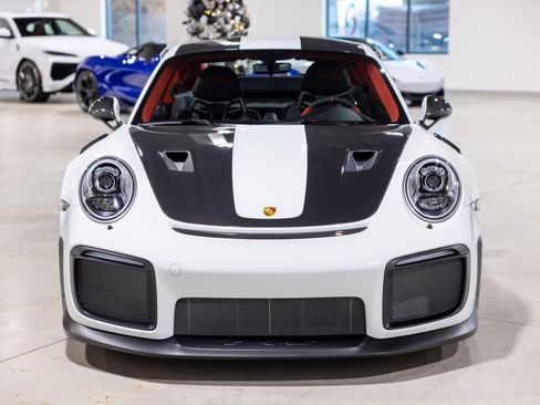 Used 2018 Porsche 911 GT2 RS image 11