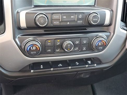 Used 2016 GMC Sierra 3500 SLE w/ SLE Preferred Package image 18