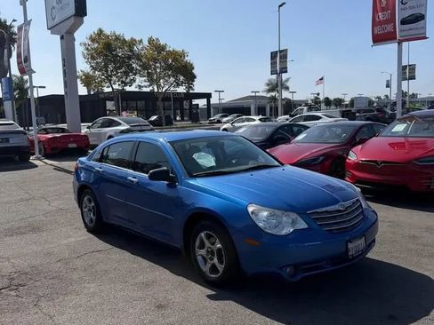 Used 2007 Chrysler Sebring Limited w/ Premium Group FWD image 3