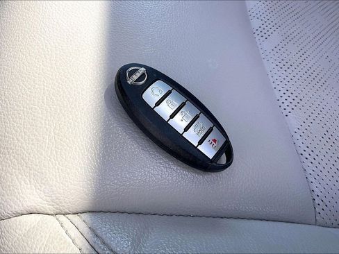 Used 2023 Nissan Altima 2.5 SL FWD image 36
