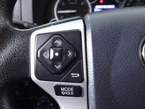 Used 2015 Toyota Tundra SR5 w/ SR5 Upgrade Package image 12