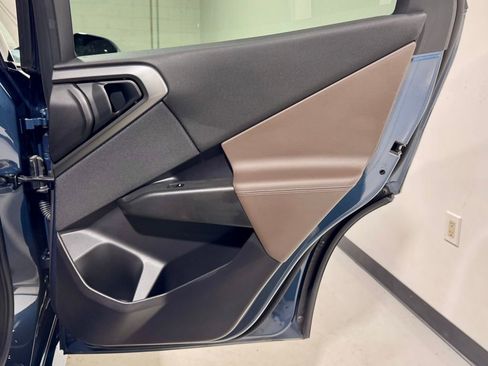 Used 2025 BMW X3 xDrive30i w/ Premium Package image 32