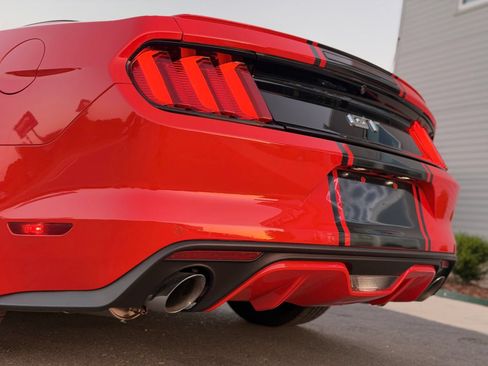 Used 2015 Ford Mustang GT Premium w/ Equipment Group 401A RWD image 19