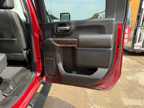 Used 2022 Chevrolet Silverado 3500 LT w/ Convenience Package AWD/4WD image 10