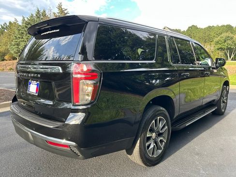 Used 2024 Chevrolet Suburban LS w/ Driver Alert Package RWD image 17