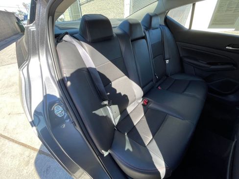 Used 2025 Nissan Altima 2.5 SR image 43