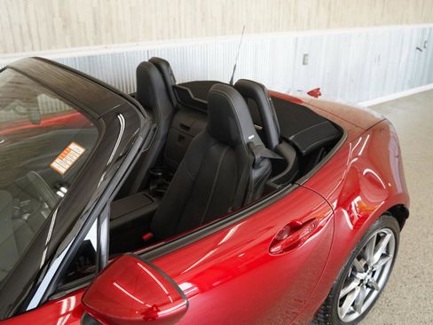 Used 2023 MAZDA MX-5 Miata Grand Touring image 38