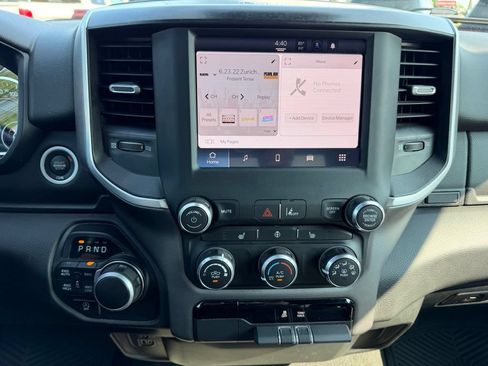 Used 2023 RAM 1500 Big Horn AWD/4WD image 12