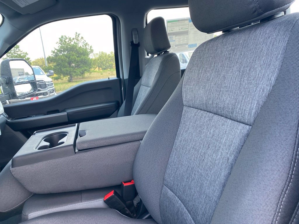 New 2026 Ford F250 XL w/ STX Appearance Package AWD/4WD image 14