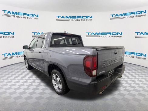 Used 2025 Honda Ridgeline RTL image 3