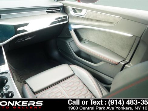 Used 2022 Audi RS 6 image 49