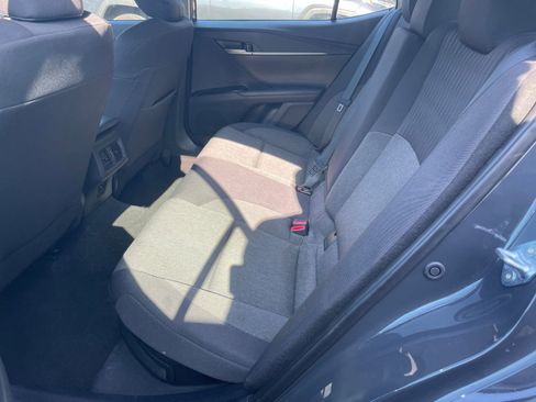 Used 2025 Toyota Camry LE image 24