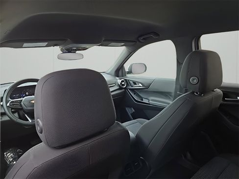 Used 2025 Chevrolet Equinox LT image 14
