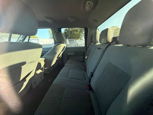 Used 2016 Ford F250 XLT AWD/4WD image 4