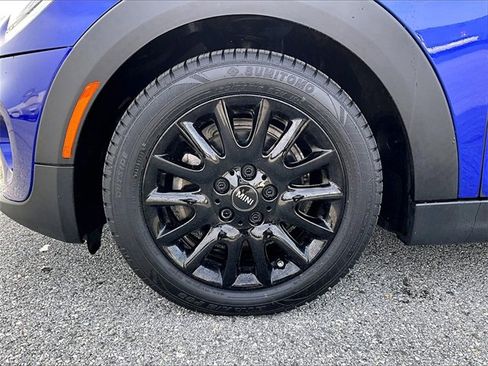 Used 2019 MINI Cooper 4-Door Hardtop w/ Signature Upholstery Package image 7