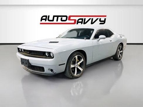 Used 2021 Dodge Challenger SXT w/ Blacktop Package RWD image 3