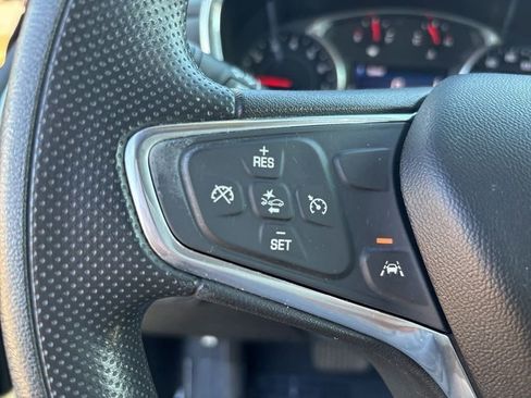 Used 2020 Chevrolet Equinox LT image 23