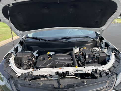 Used 2020 Chevrolet Equinox LT FWD image 25