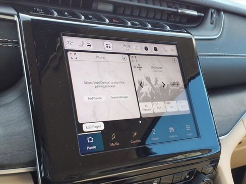 Used 2022 Jeep Grand Cherokee Limited image 11