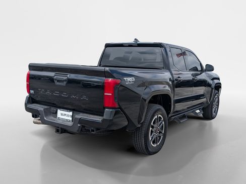 Used 2025 Toyota Tacoma TRD Sport image 6