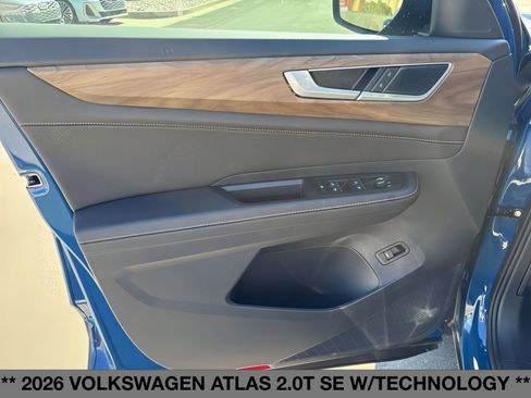 New 2026 Volkswagen Atlas SE image 15