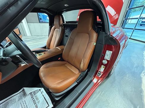 Used 2007 MAZDA MX-5 Miata Grand Touring RWD image 6