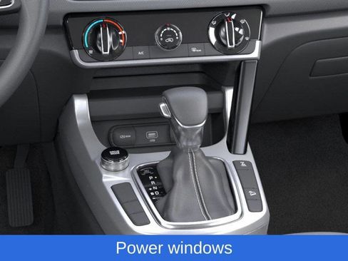 New 2026 Kia Seltos LX image 16