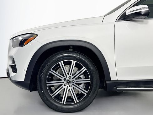 New 2026 Mercedes-Benz GLE 450e 4MATIC image 9