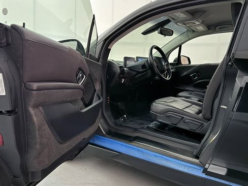 Used 2017 BMW i3 w/ Range Extender image 16