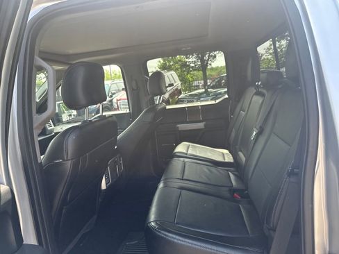 Used 2016 Ford F150 Lariat w/ Equipment Group 502A Luxury RWD image 27