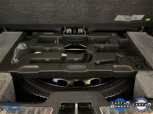 Used 2025 Volvo XC90 B6 Plus image 84