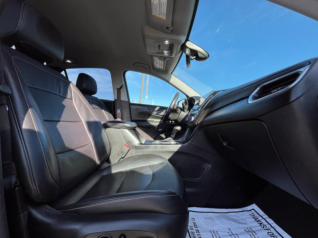 Used 2018 Chevrolet Equinox Premier AWD/4WD image 32