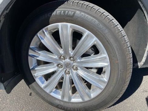 Used 2024 Ford Explorer King Ranch image 20