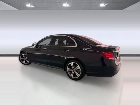 Used 2020 Mercedes-Benz E 350 E 350 w/ Parking Assistance Package image 3