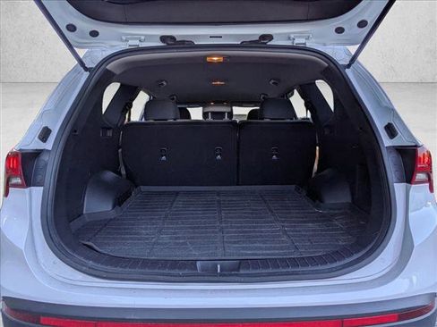 Used 2023 Hyundai Santa Fe SE FWD image 6