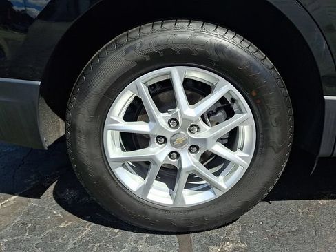 Used 2024 Chevrolet Equinox LT AWD/4WD image 8