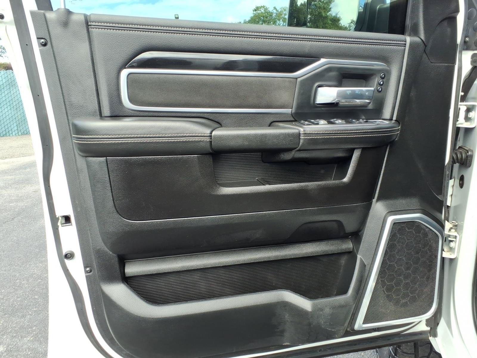 Used 2020 RAM 3500 Laramie AWD/4WD image 20